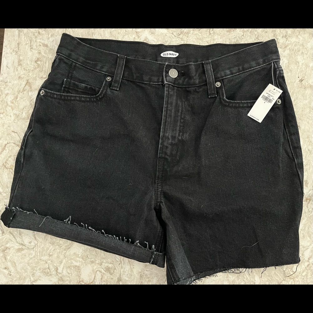 NWT Black Denim Cut Offs, Old Navy, 6